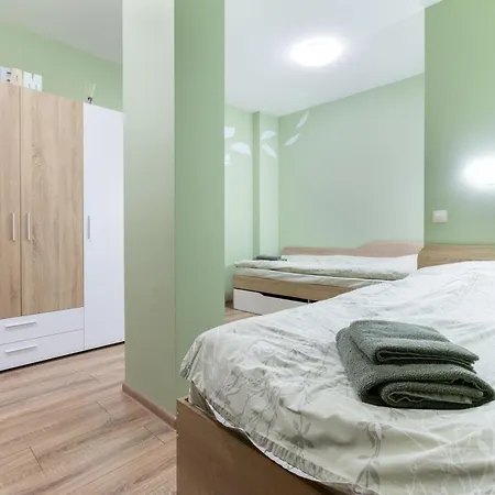 شقة 1-bed بلوفديف