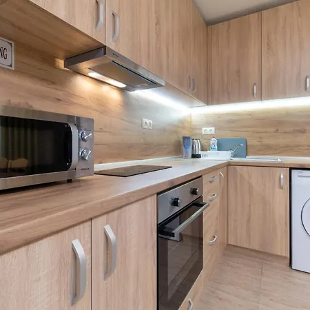1-bed Apartment *
